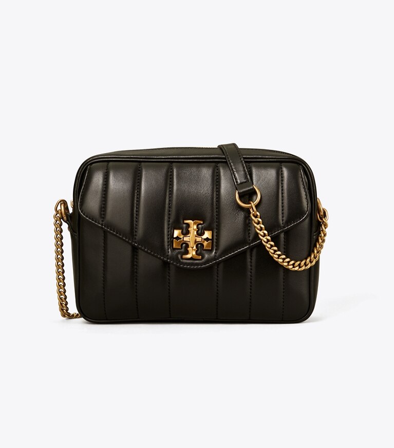 Tory Burch designer crossbody bags Gesteppte Kira Umhängetasche in Black / Rolled Gold angle