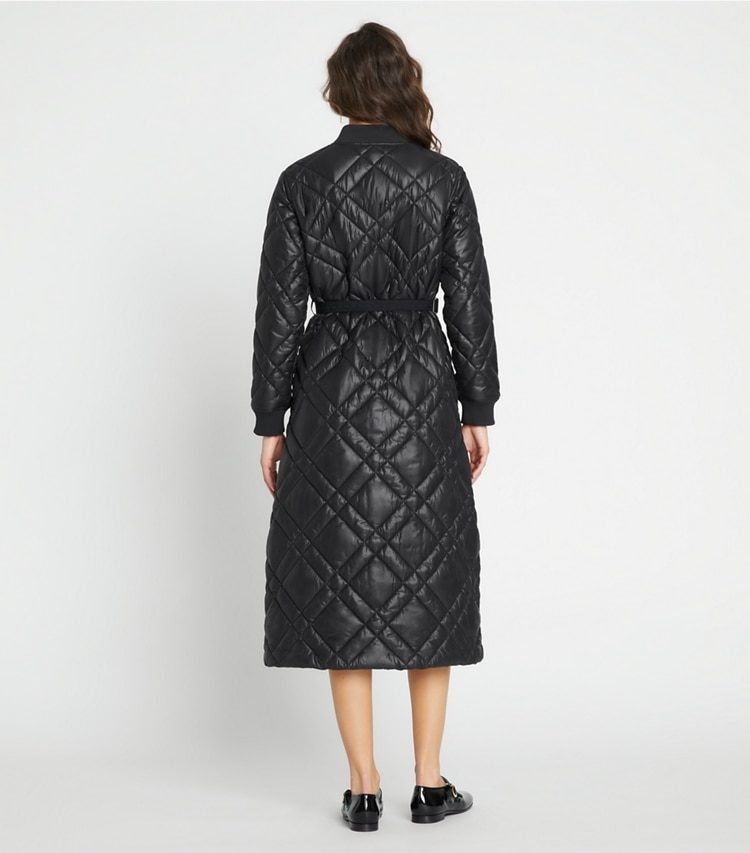 Tory Burch designer cappotti Giacca Loriner matelassé in Black on model back