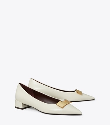 Tory Burch designer flats Gigi Petite Pump in LIGHT CREAM / GOLD angle