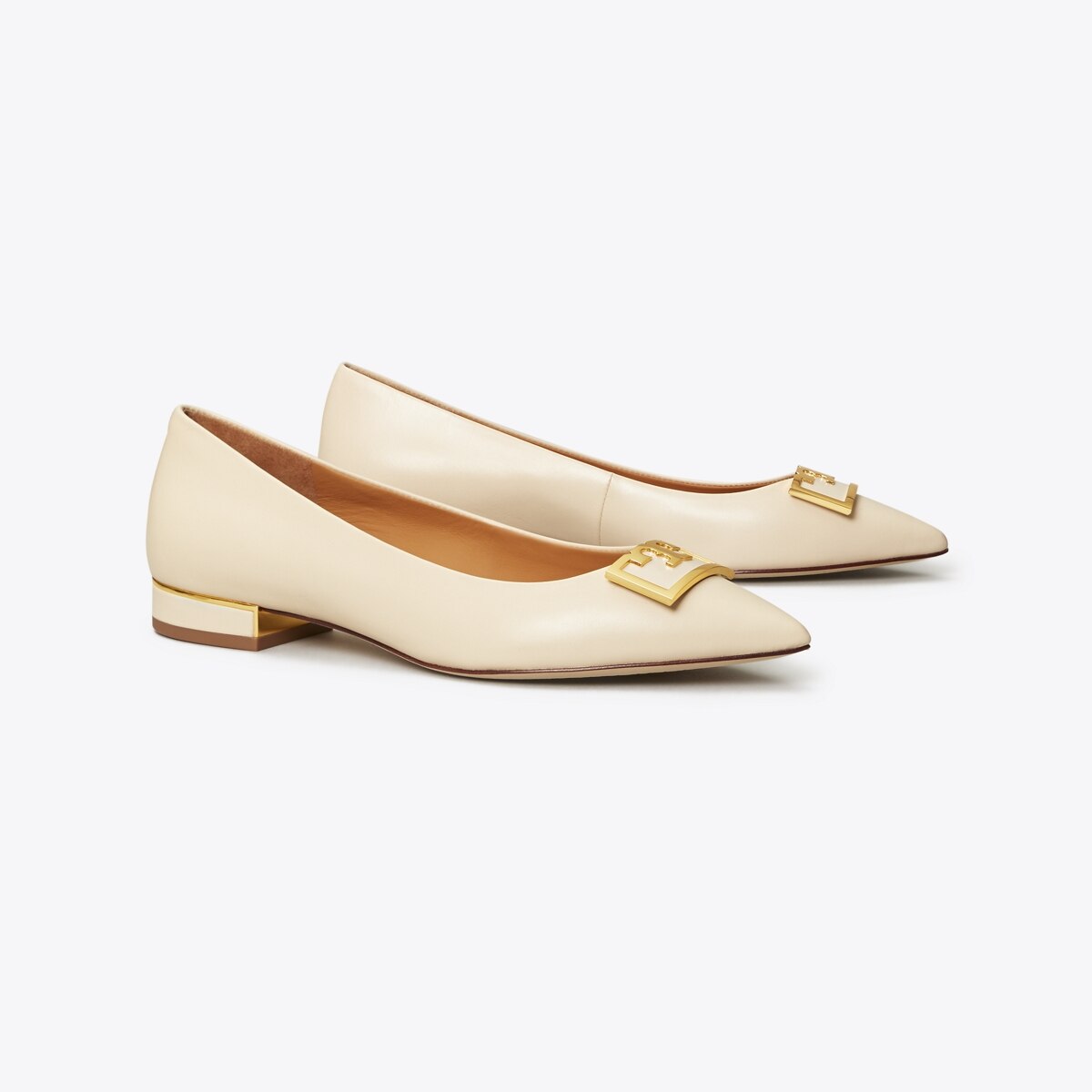 Tory burch pointed store toe flats