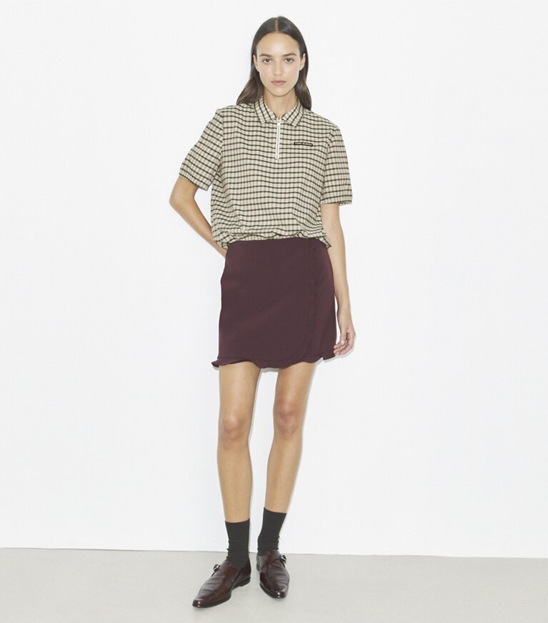 Tory Burch designer unterteile Golfrock mit Rüschen und Stretchanteil in Dark Sangria front