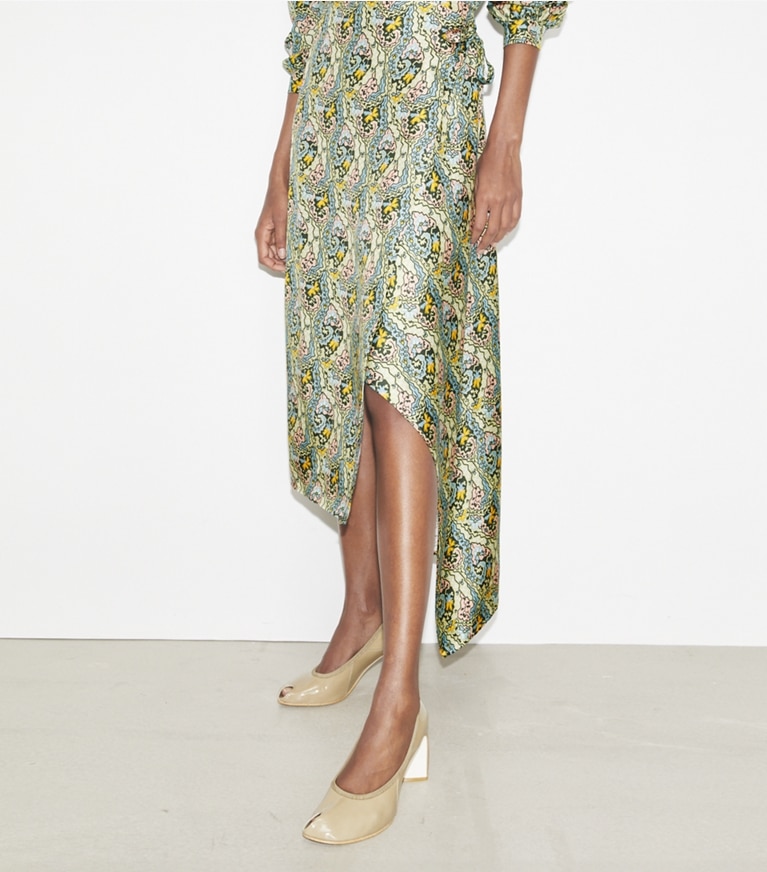 Tory Burch designer pantaloni Gonna a portafoglio in seta in Blue Dream Paisley front