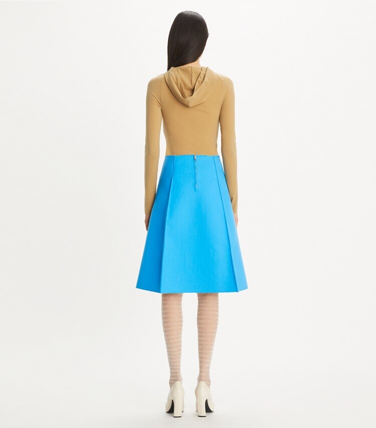 Tory Burch designer pantaloni Gonna in lana in Cave Blue on model back
