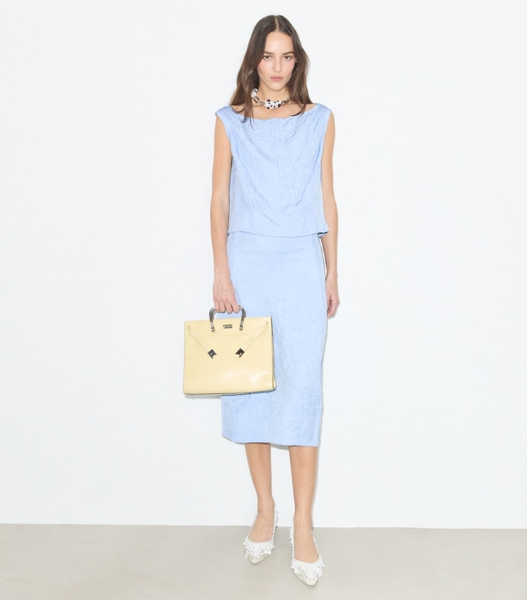 Tory Burch designer pantaloni Gonna in viscosa increspata in Cornflower parte anteriore su modella