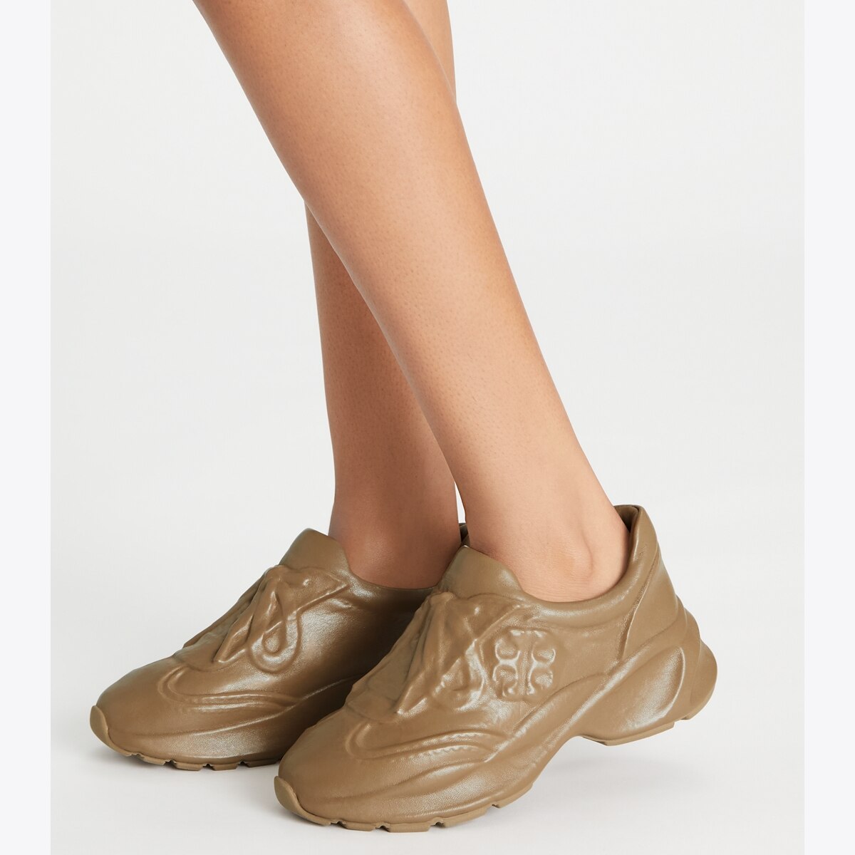TORY BURCH ロコフラクスリンクハックハンフス 149767 104 good-luck-x-ray-trainer-