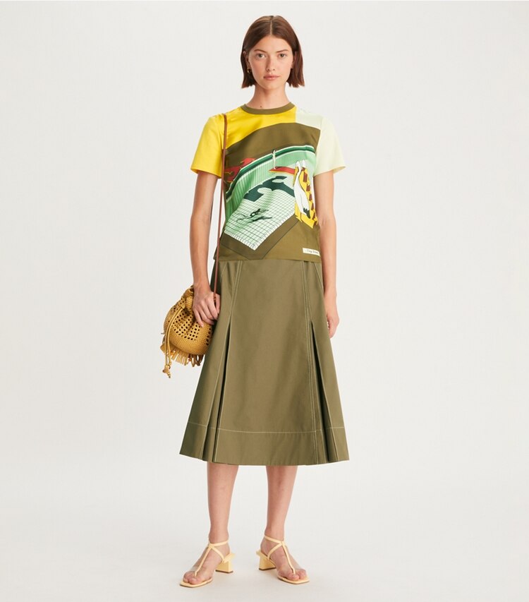 Tory Burch designer tops Graphic Logo T-Shirt in Multi on model front