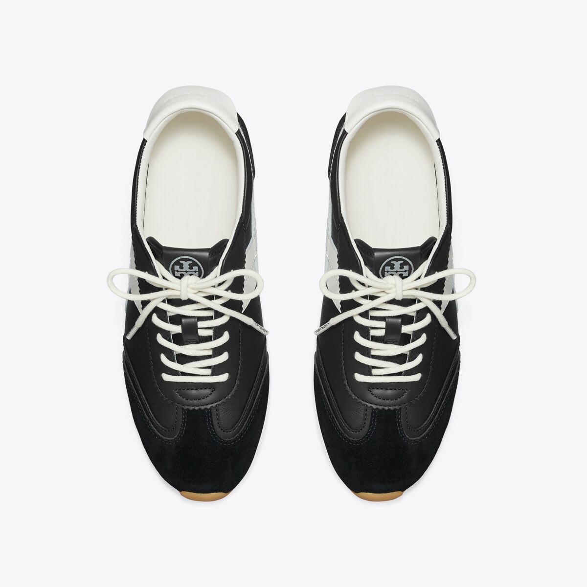 hank-field-sneaker-overhead.