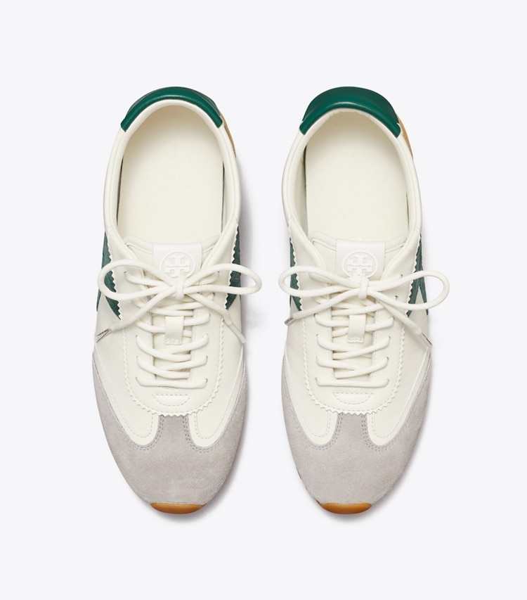 Tory Burch designer スニーカー ハンク フィールド スニーカー in CREAM / MALACHITE / GRAY オーバーヘッド