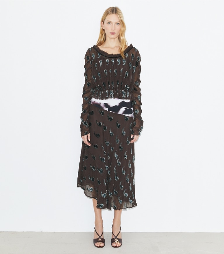 Tory Burch designer hauts Haut en velours froncé in Brown Paisley front