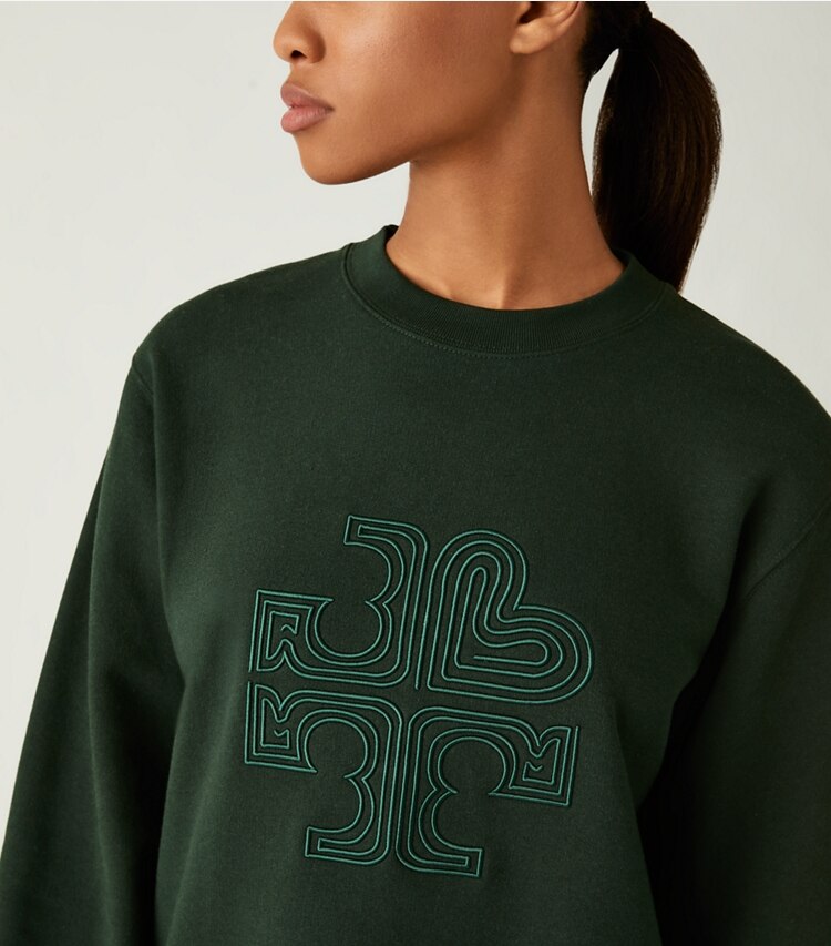 Tory Burch designer sweaters Heavy French Terry Heart Logo Crewneck in Conifer on model detail