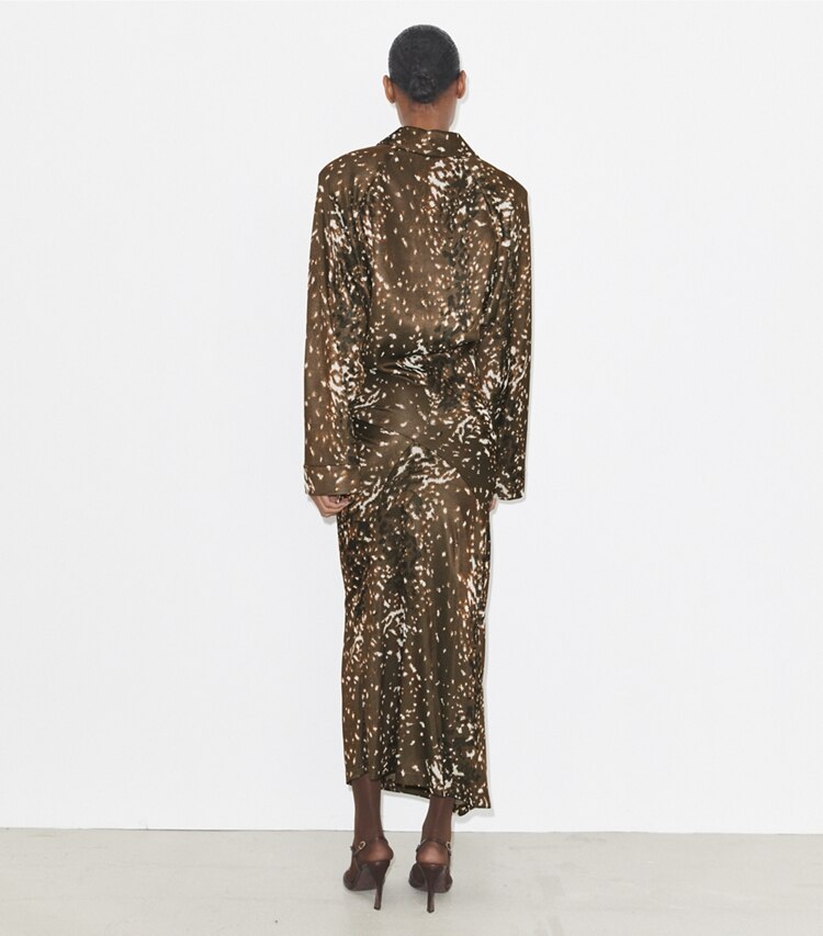 Tory Burch designer kleider Hemdkleid aus Viskose in Chocolate Brown Fawn on model back