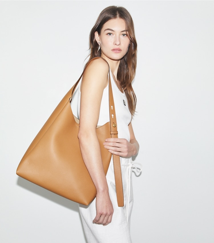Tory Burch designer hobo bags Hobo Bag in Tiramisu accessory on model