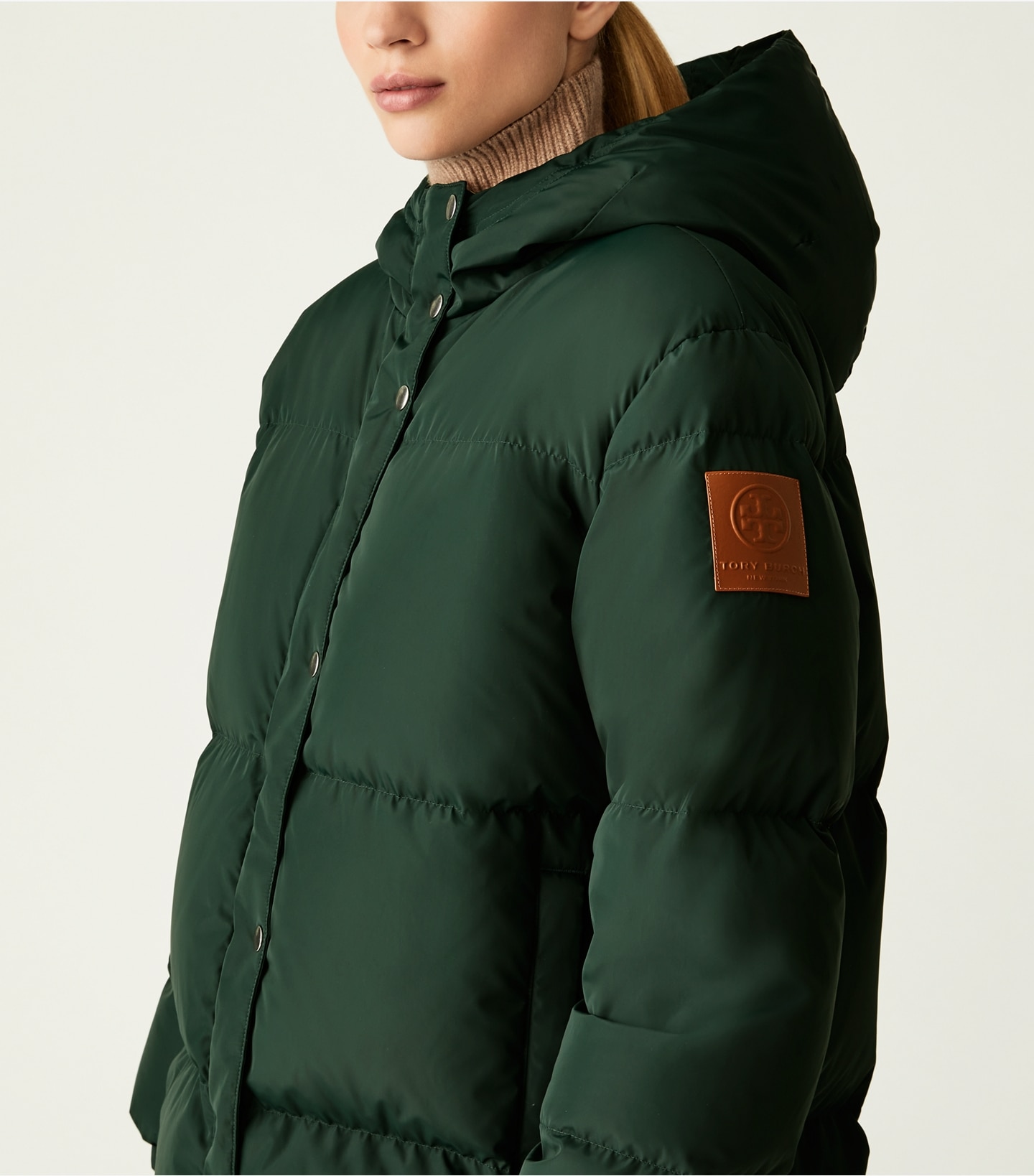 Hooded Mid Down Jacket