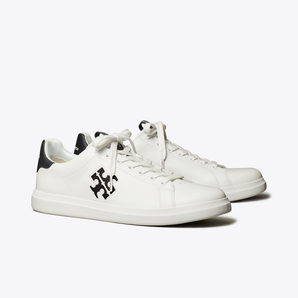 TORY BURCH 直営OUTLET HOWELL COURT 123 - TITANIUM スニーカー Howell Court Sneaker: Women's Designer Sneakers | Tory Burch