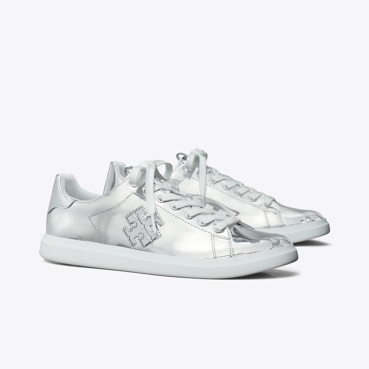 国内発送★tory burch Howell スニーカー ペイズリー柄 22cm 0400020806963_WHITESHELLPINK?