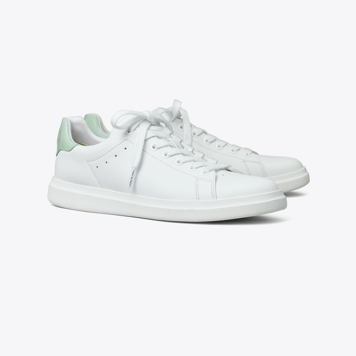 即発★TORY BURCH HOWELL COURT 白スニーカー 82776 Howell Court Sneaker: Women's Designer Sneakers | Tory Burch