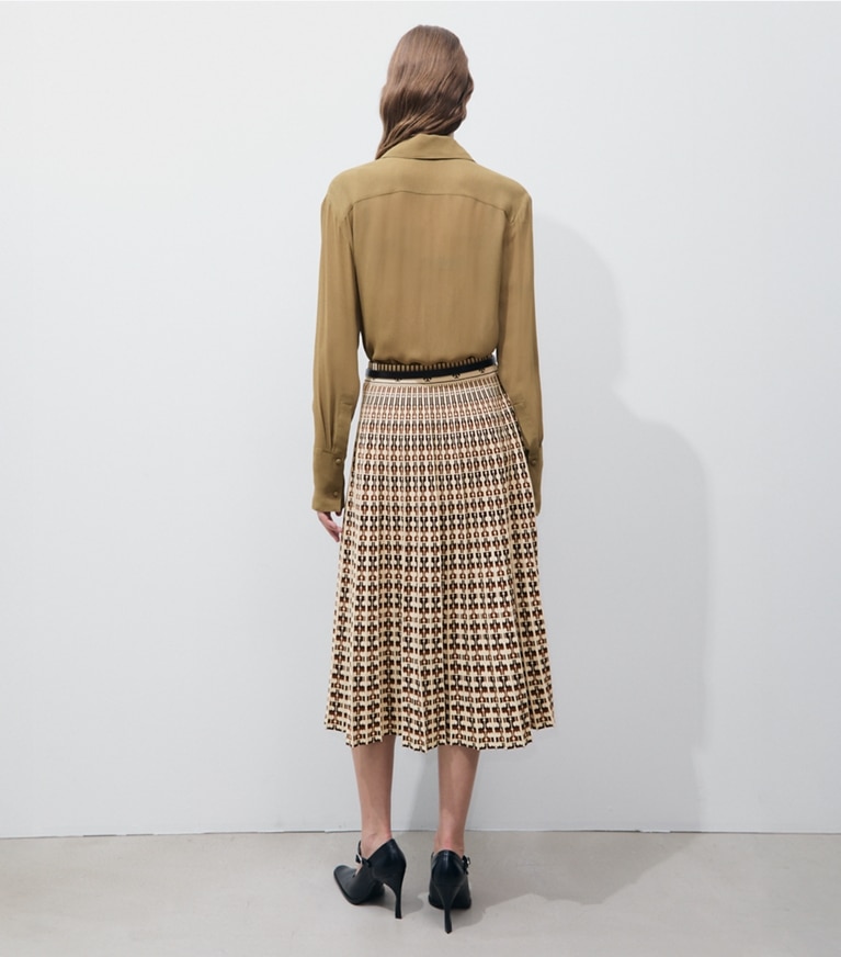 Tory Burch designer ボトムス ジャガード プリーツスカート in Oatmeal T Link on model back