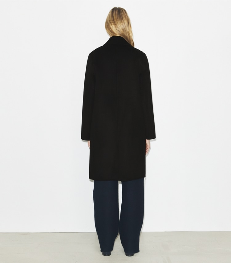 Tory Burch designer mäntel Jacquard-Wollmantel mit T-Monogramm in Black/T Monogram Jacquard Combo D on model back
