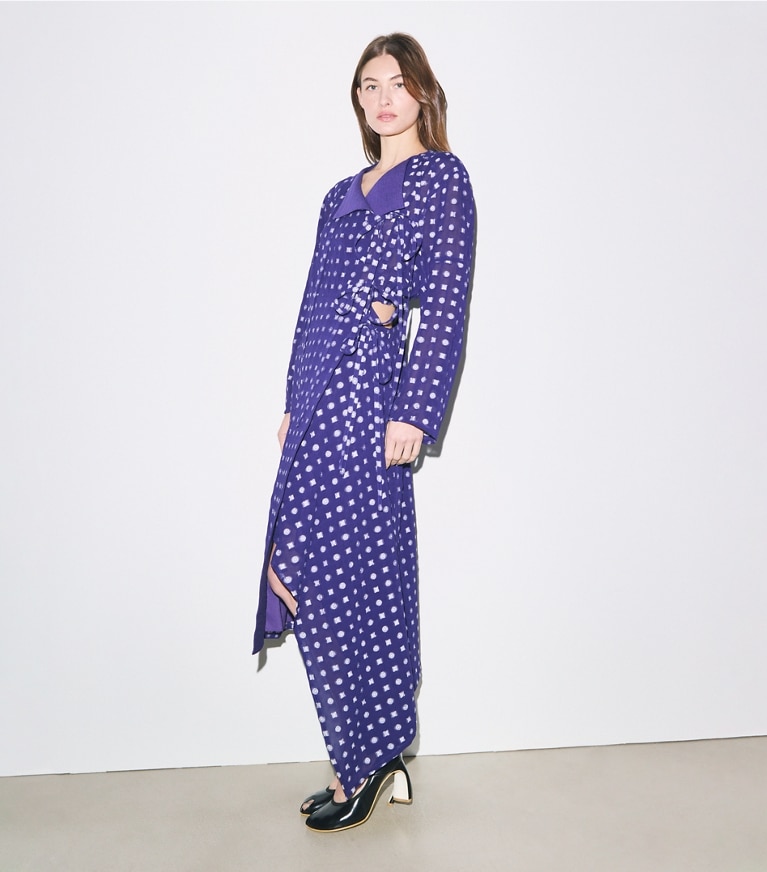 Tory Burch designer kleider Jacquardkleid in Wickeloptik in Ballpoint Ink Nothing Ditsy front