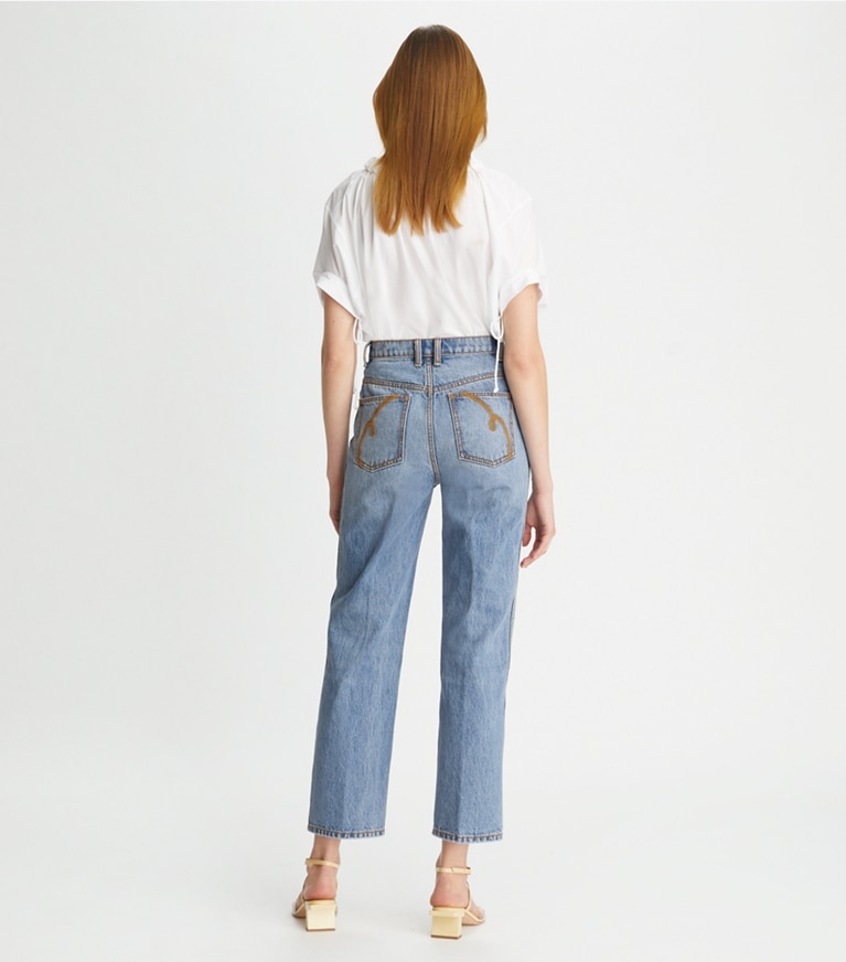 Tory Burch designer bas Jean droit taille haute dans Vintage Wash sur modèle, de dos