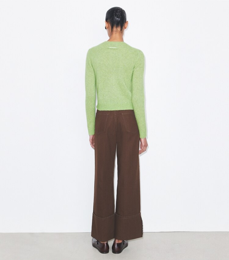 Tory Burch diseñador prendas inferiores Jeans de pierna recta con puños en Brown parte posterior en modelo