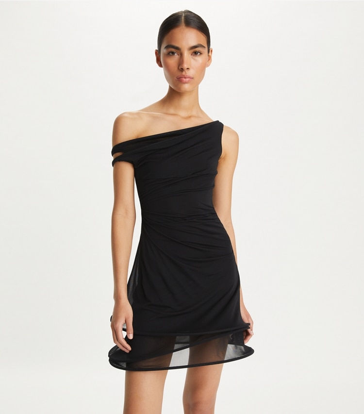 Tory Burch designer ドレス ジャージー フープドレス in Black on model detail