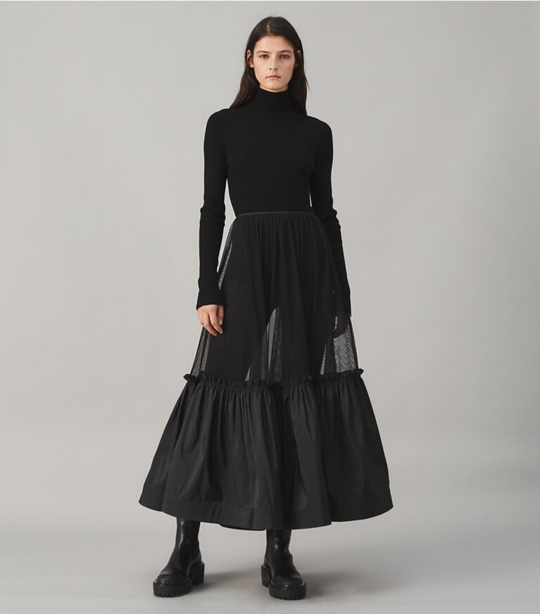 Tory Burch designer bas Jupe crinoline en tulle de coton dans Black sur modèle, de face