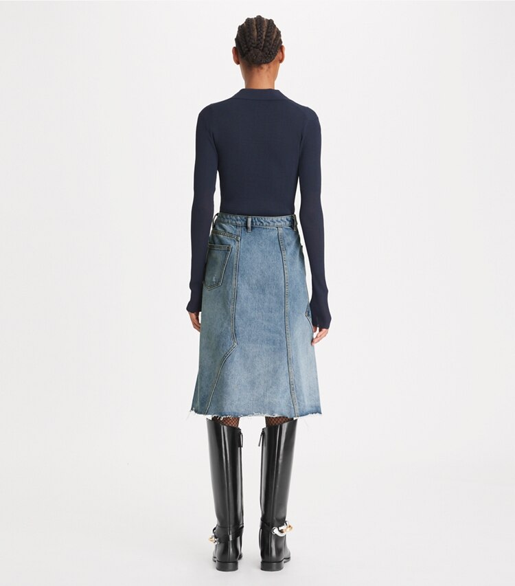 Tory Burch designer bas Jupe déstructurée en denim in Worn Vintage Wash on model back