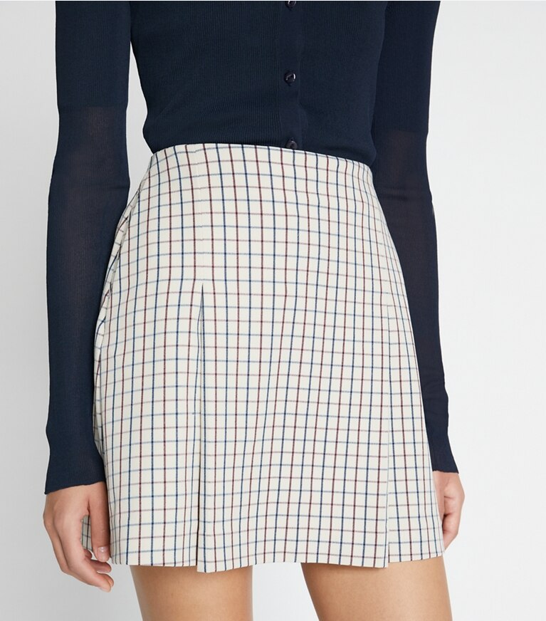 Tory Sport designer bas Jupe de golf en sergé, devant à pinces dans Sesame Mini Plaid détail sur modèle