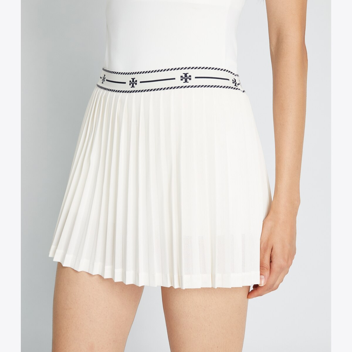 Jupe de tennis en mesh: Femme Vêtements Bas Tory Burch FR