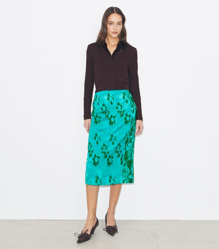 Tory Burch designer bas Jupe en viscose jacquard dans Emerald sur modèle, de face