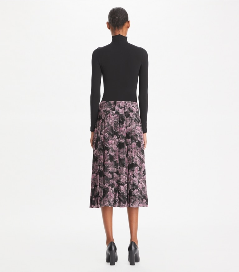 Tory Burch designer bas Jupe plissée en soie imprimée in Pink Pixel Floral front
