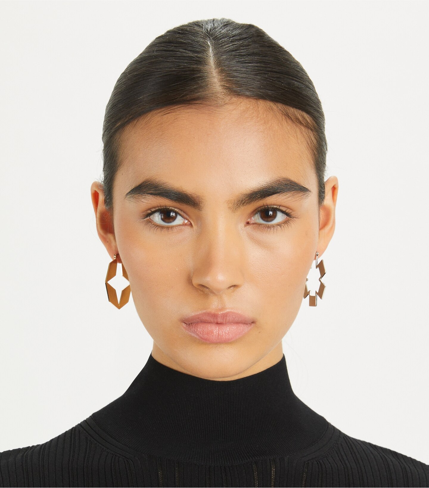 Kira Clover Hoop Earring