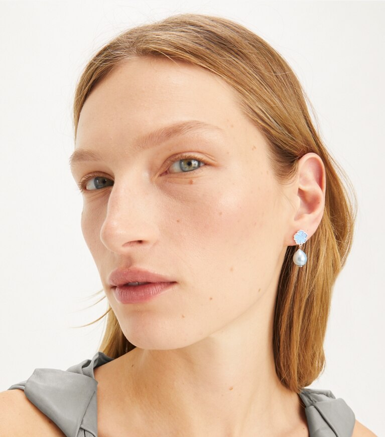 Tory Burch designer ohrringe Kira Clover Pearl Drop Earring in Tory Silver / Blue front