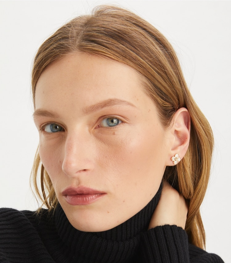 Tory Burch designer earrings Kira Clover Stud Earring in Tory Gold / Mother of Pearl accessory on model