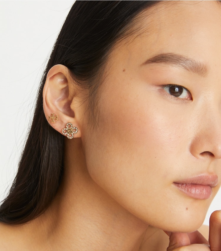 Tory Burch designer jewelry boxes Kira Clover Stud Earring Gift Set in Tory Gold / Crystal accessory on model
