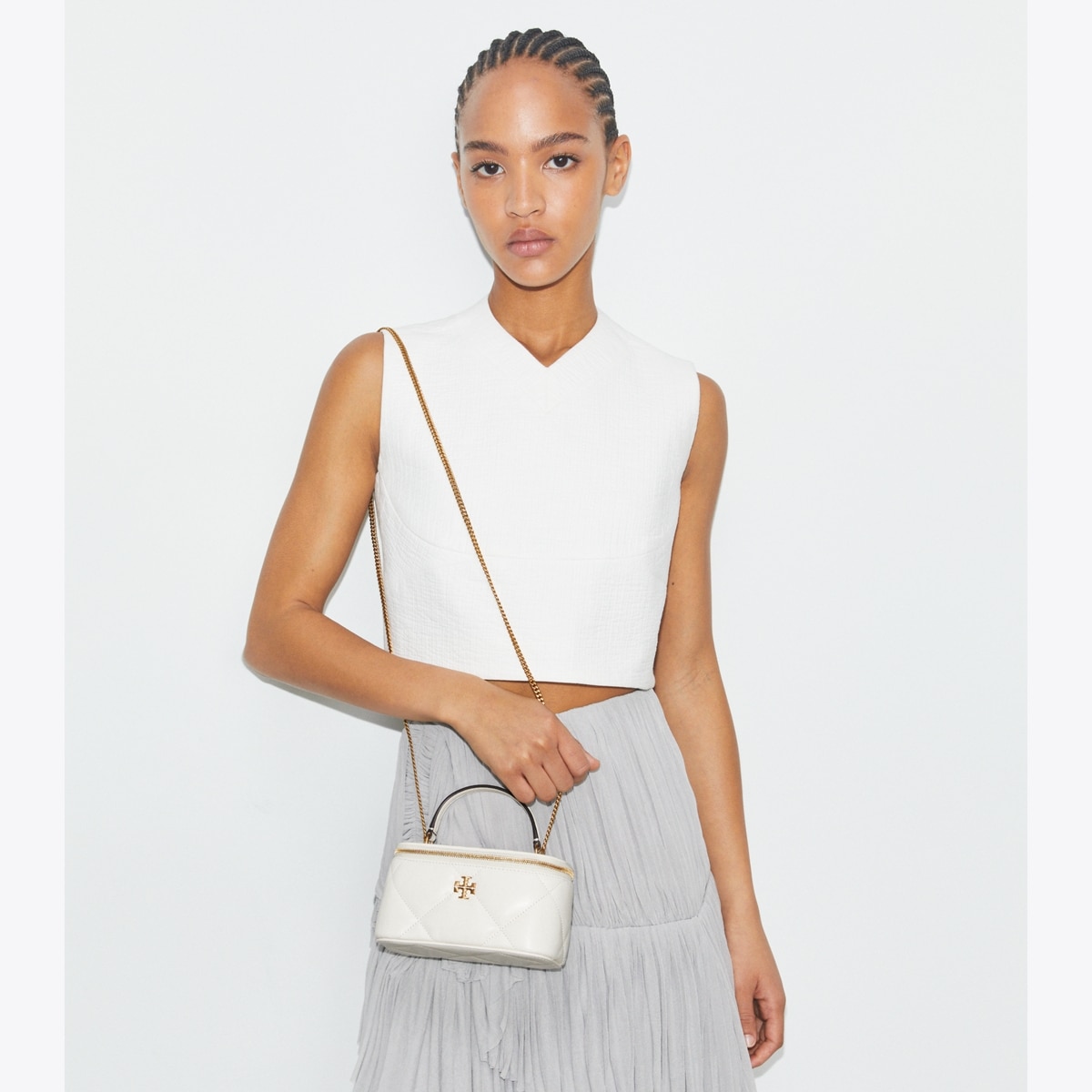 NY発★綺麗なクロシェ♪【Tory Burch】Kira バニティケース 2WAY Kira Diamond Quilt Vanity Case: Women's Designer Mini Bags