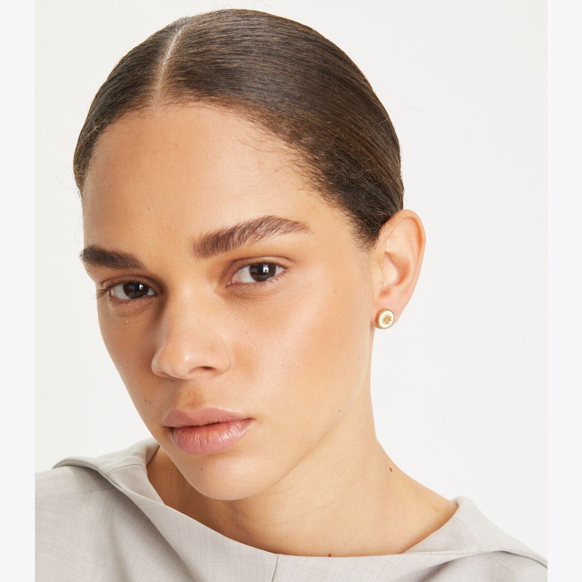 TORY BURCH ピアス Kira Enamel Circle-Stud キラ 90547 Kira Enamel Circle-Stud Earring: Women's Designer Earrings