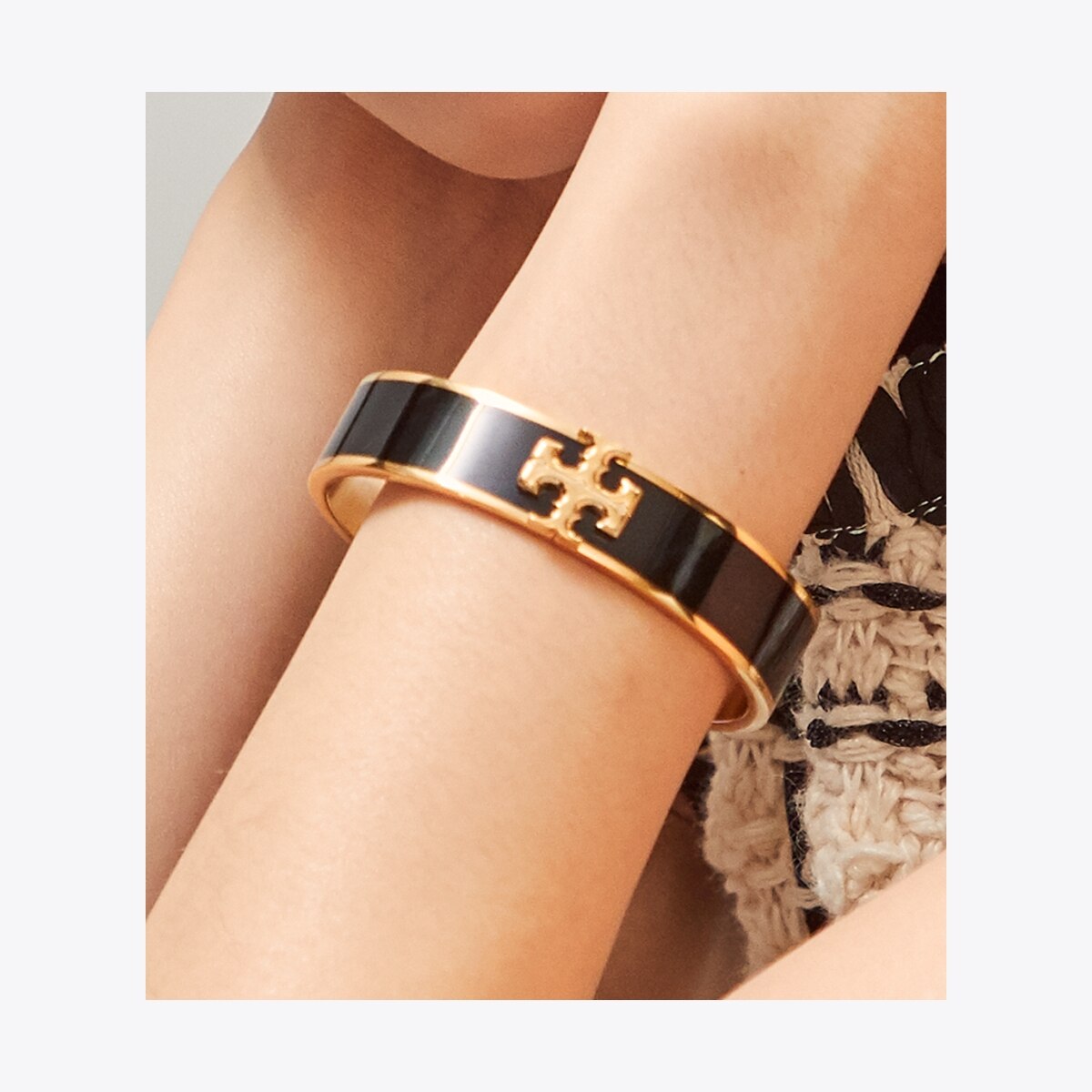 Kira Enameled Bracelet: Women display picture 2