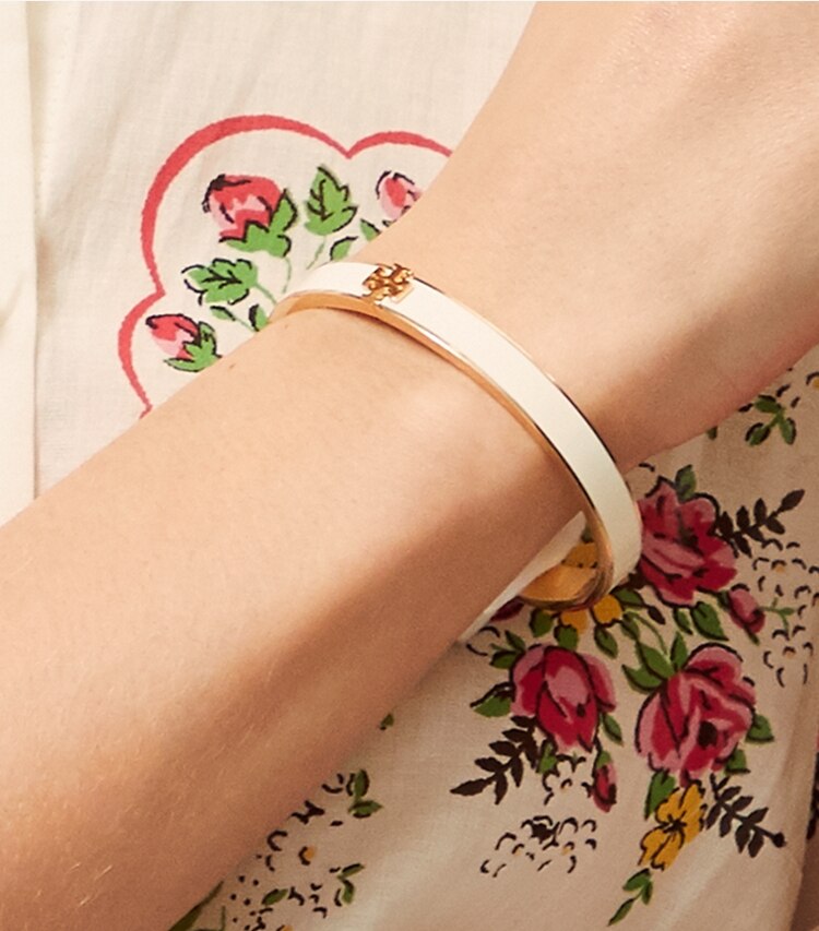 Tory Burch designer bracelets Kira Enameled Slim Bracelet in Tory Gold/Pine Tree accessory on model