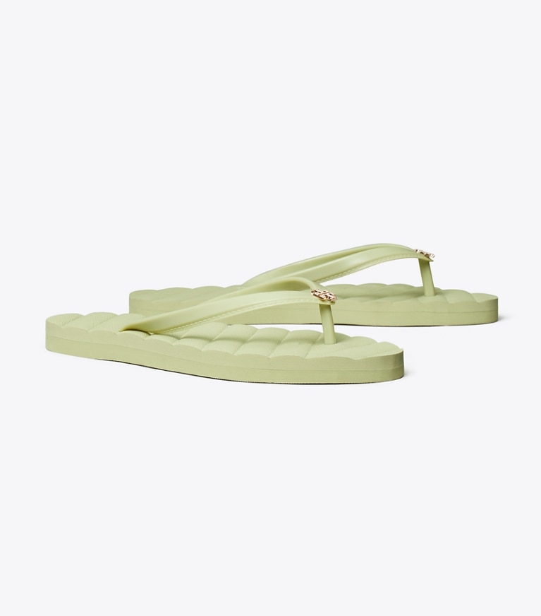 Tory Burch designer サンダル キラ ビーチサンダル in LIGHT FOSSIL / GOLD angle