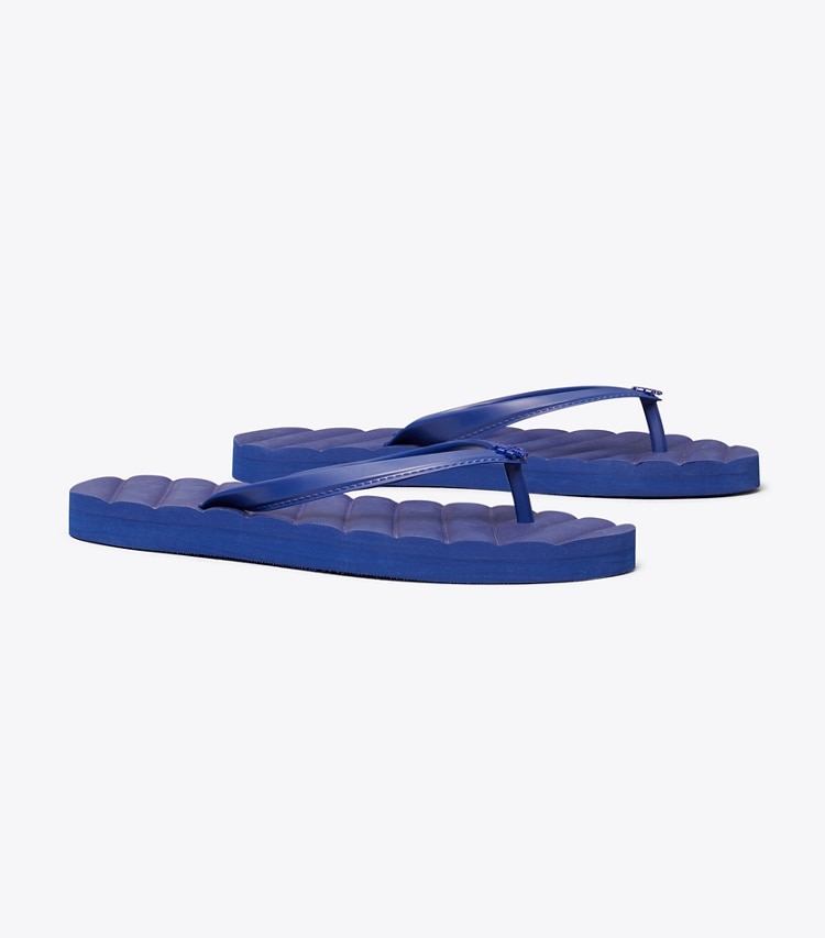 Tory Burch designer sandalen Kira Flipflop in DARK INDIGO angle