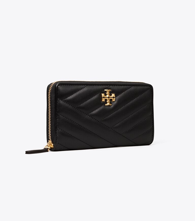 Tory Burch designer geldbörsen Kira Geldbörse im Kontinentalformat mit Reißverschluss und Chevron-Steppung in Black angle