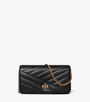 Tory Burch designer crossbody bags Kira Geldbörse mit Chevron-Steppung und Kettenriemen in Black front