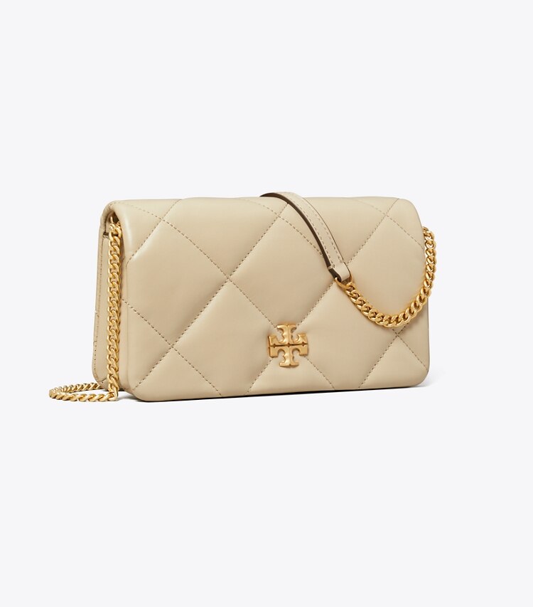 Tory Burch designer kleine taschen Kira Geldbörse mit Rautensteppung und Kette in Light Stone angle
