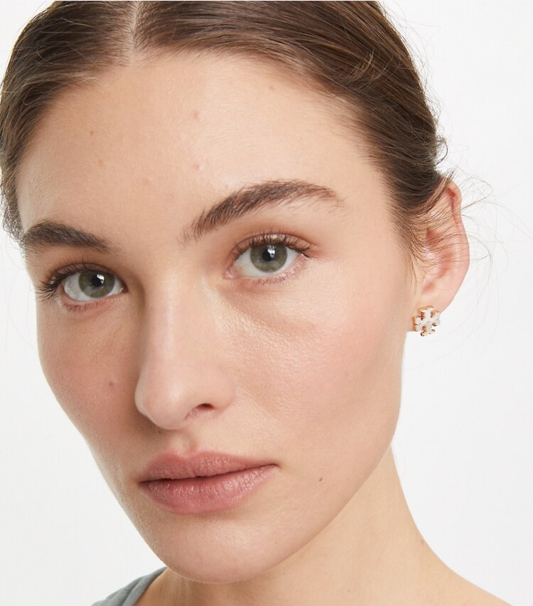Tory Burch designer earrings Kira Mother of Pearl Stud Earring in Tory Gold / Mother of Pearl accessory on model
