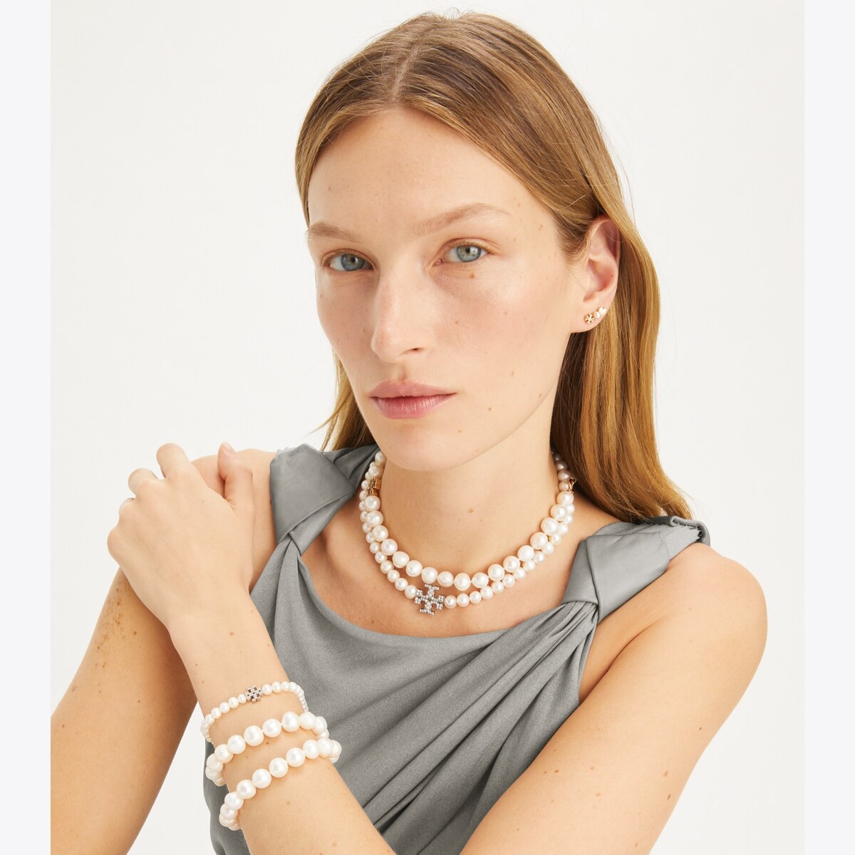 kira-pearl-necklace-additional