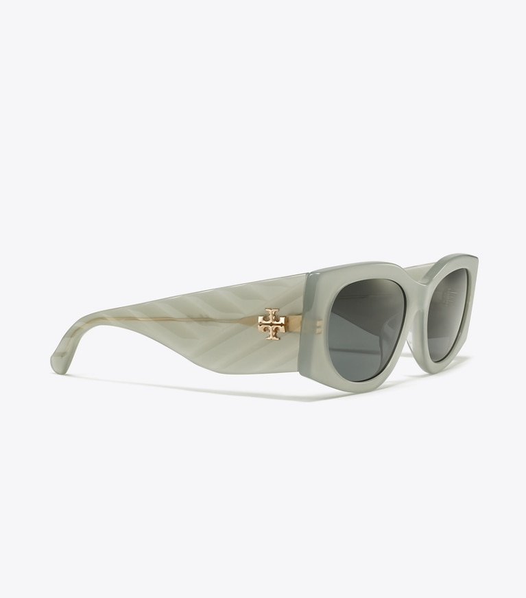 Tory Burch designer sonnenbrillen & brillen Kira Rectangle Sunglasses in MILKY GREY GREEN/DARK GREY front