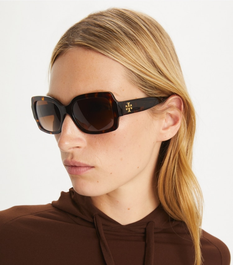 Tory Burch designer sunglasses & eyewear Kira Rectangular Sunglasses in Tortoise accessory on model
