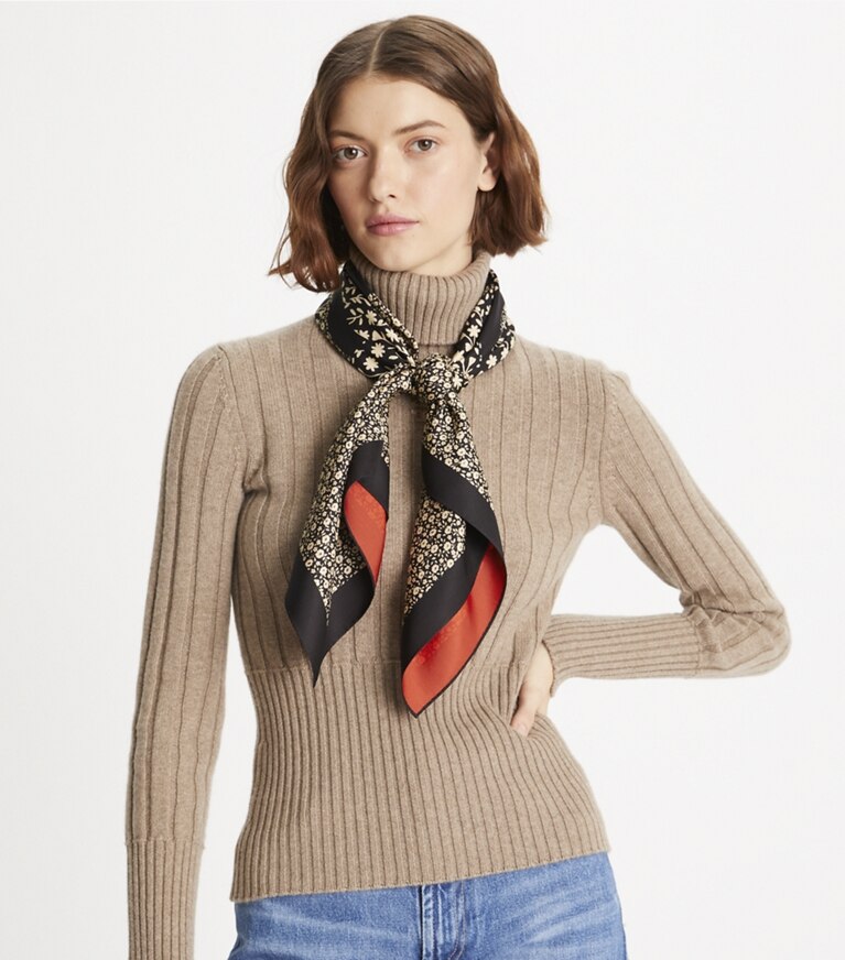 Tory burch discount scarfs